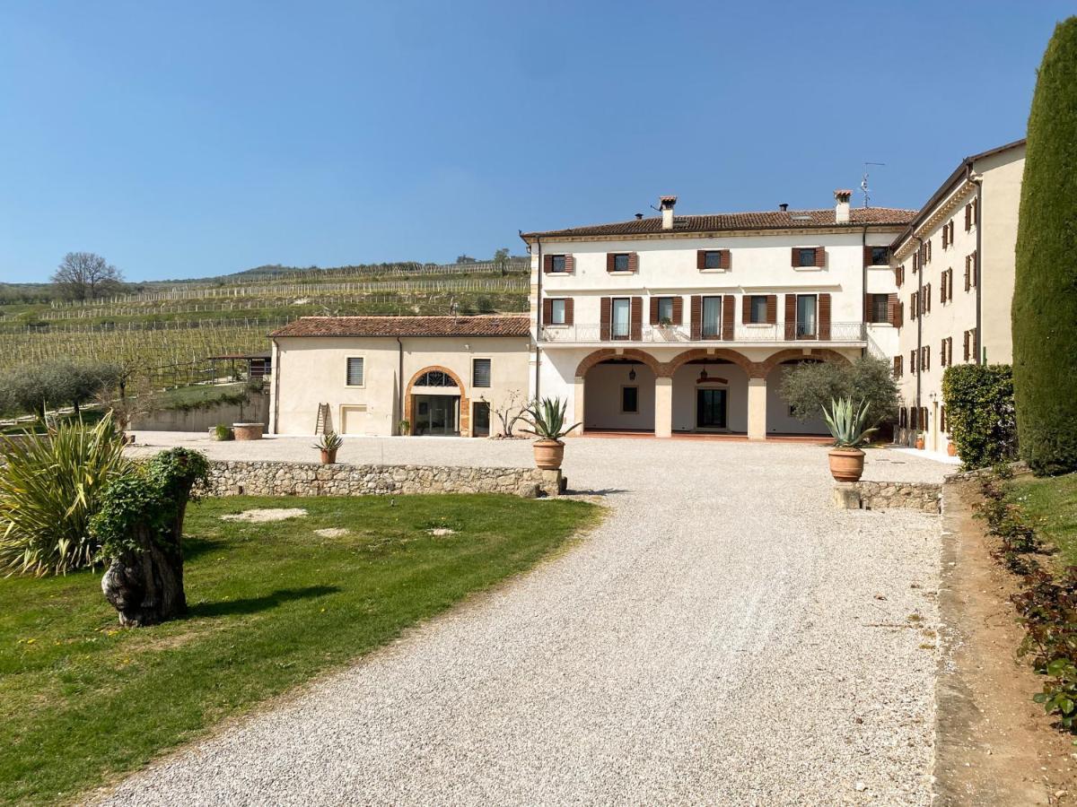Mezzane di Sotto Verdeolivo 1876 - Apartments & Pool מראה חיצוני תמונה
