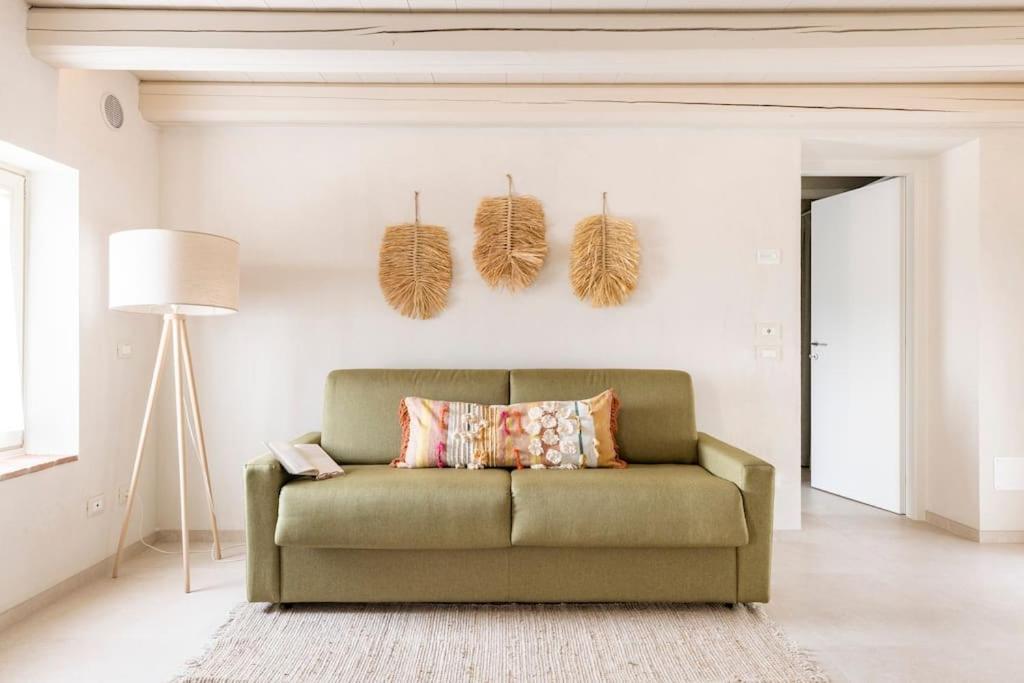 Mezzane di Sotto Verdeolivo 1876 - Apartments & Pool מראה חיצוני תמונה