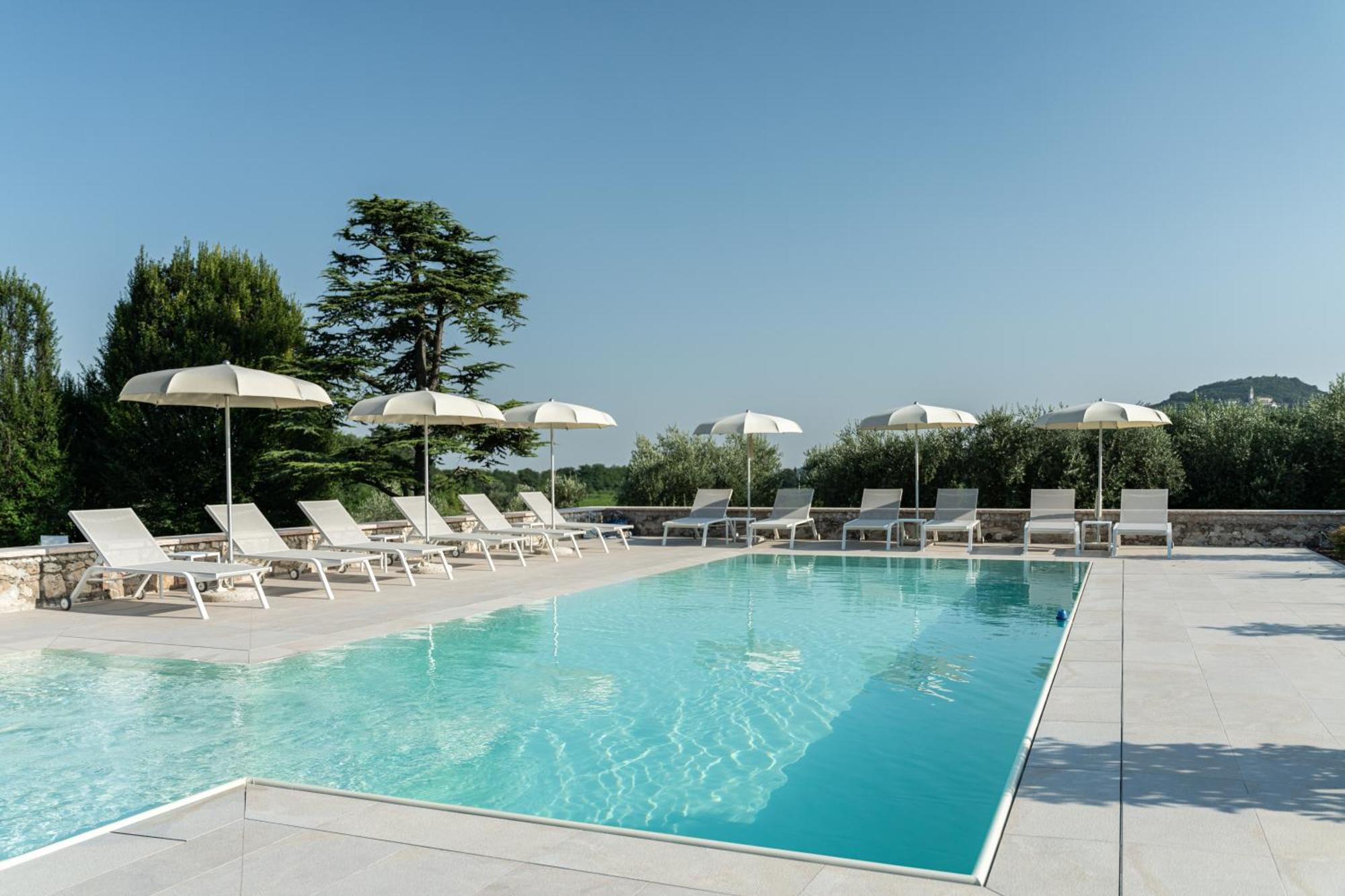 Mezzane di Sotto Verdeolivo 1876 - Apartments & Pool מראה חיצוני תמונה